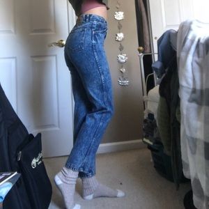 •Vintage• Petite Acid Wash Jeans